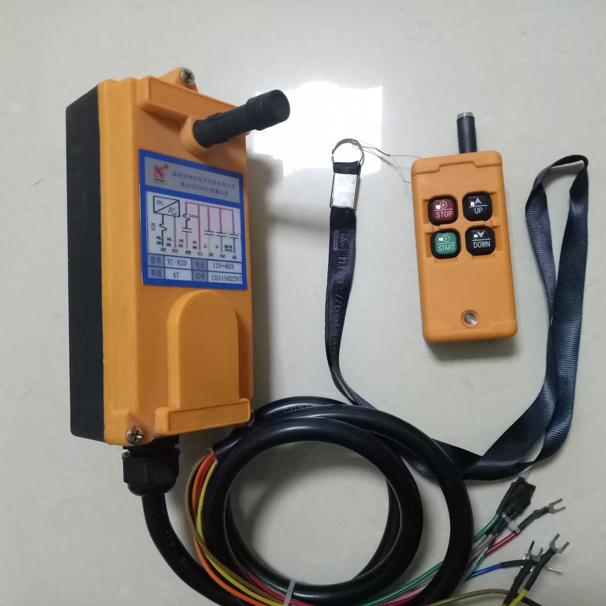 TC-R2D兩路工業(yè)無線遙控器、農(nóng)機遙控器